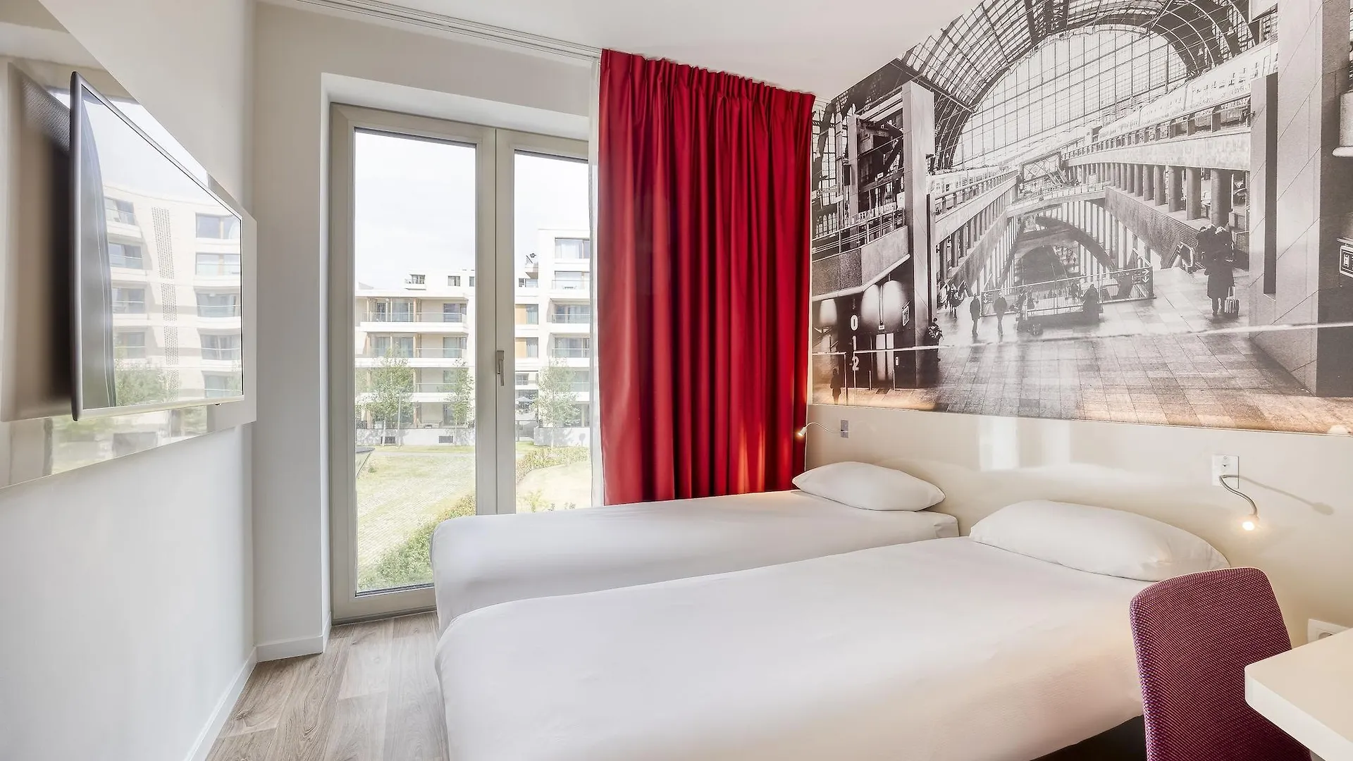B&B Hotel Antwerpen Zuid Anversa