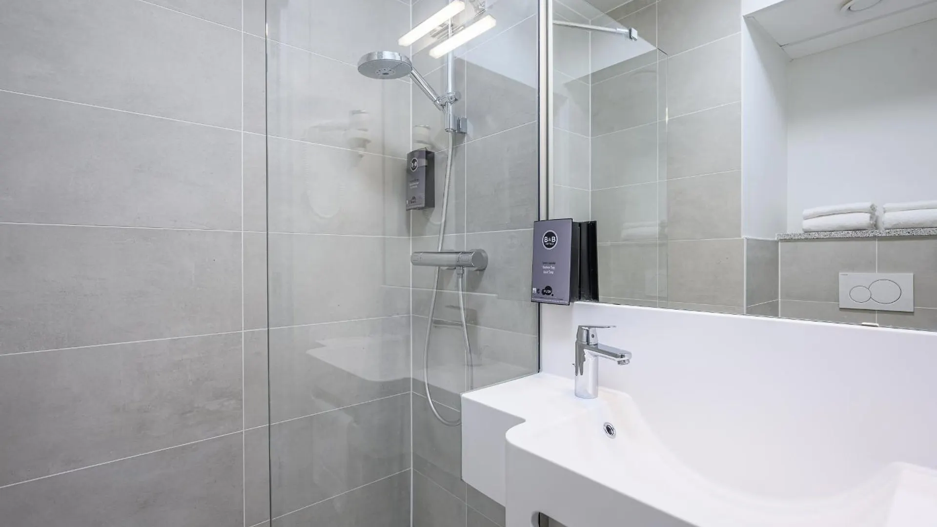 ***  B&B Hotel Antwerpen Zuid Belgium